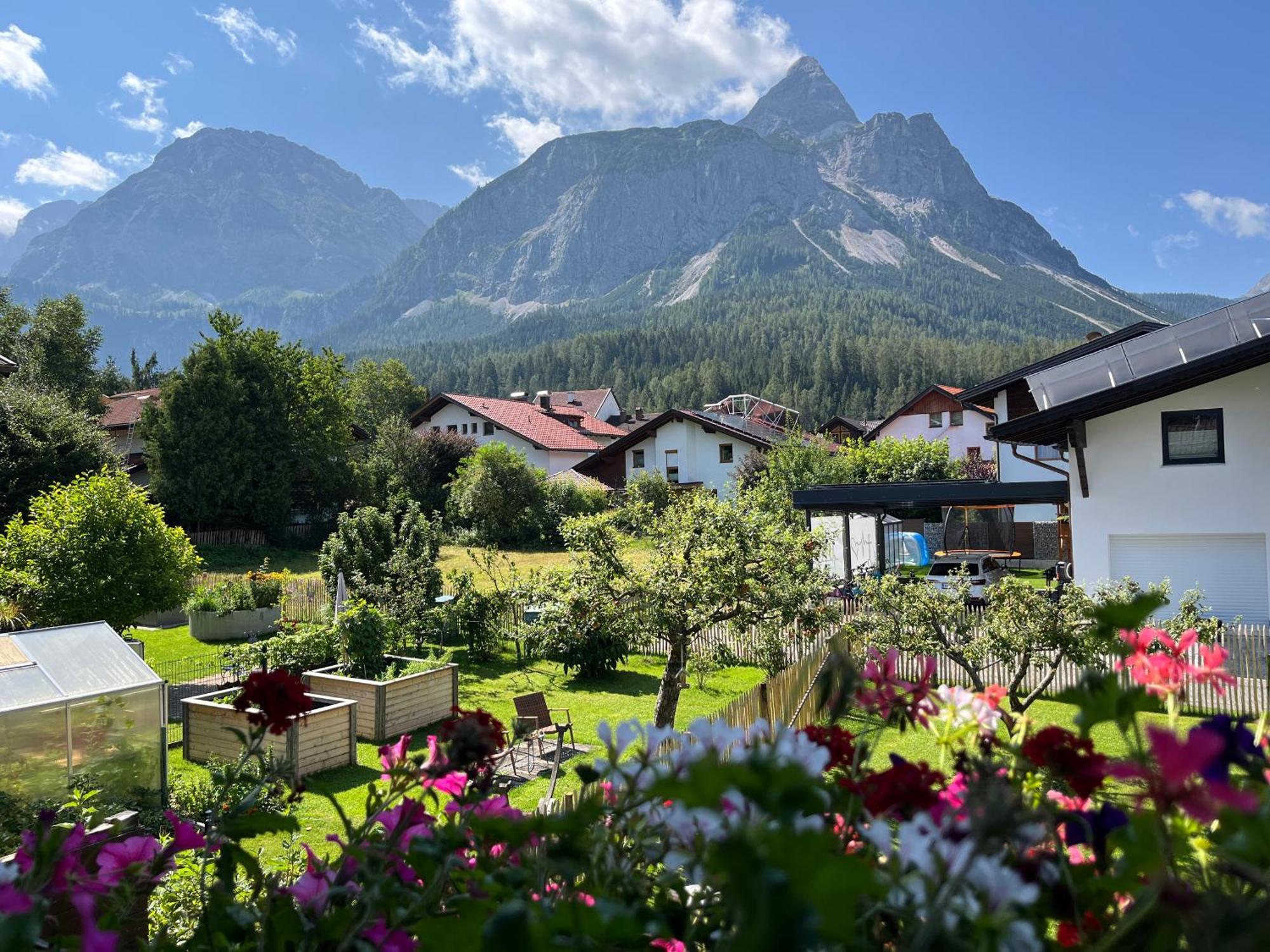 Haus Alpenblume Lejlighed Ehrwald Eksteriør billede